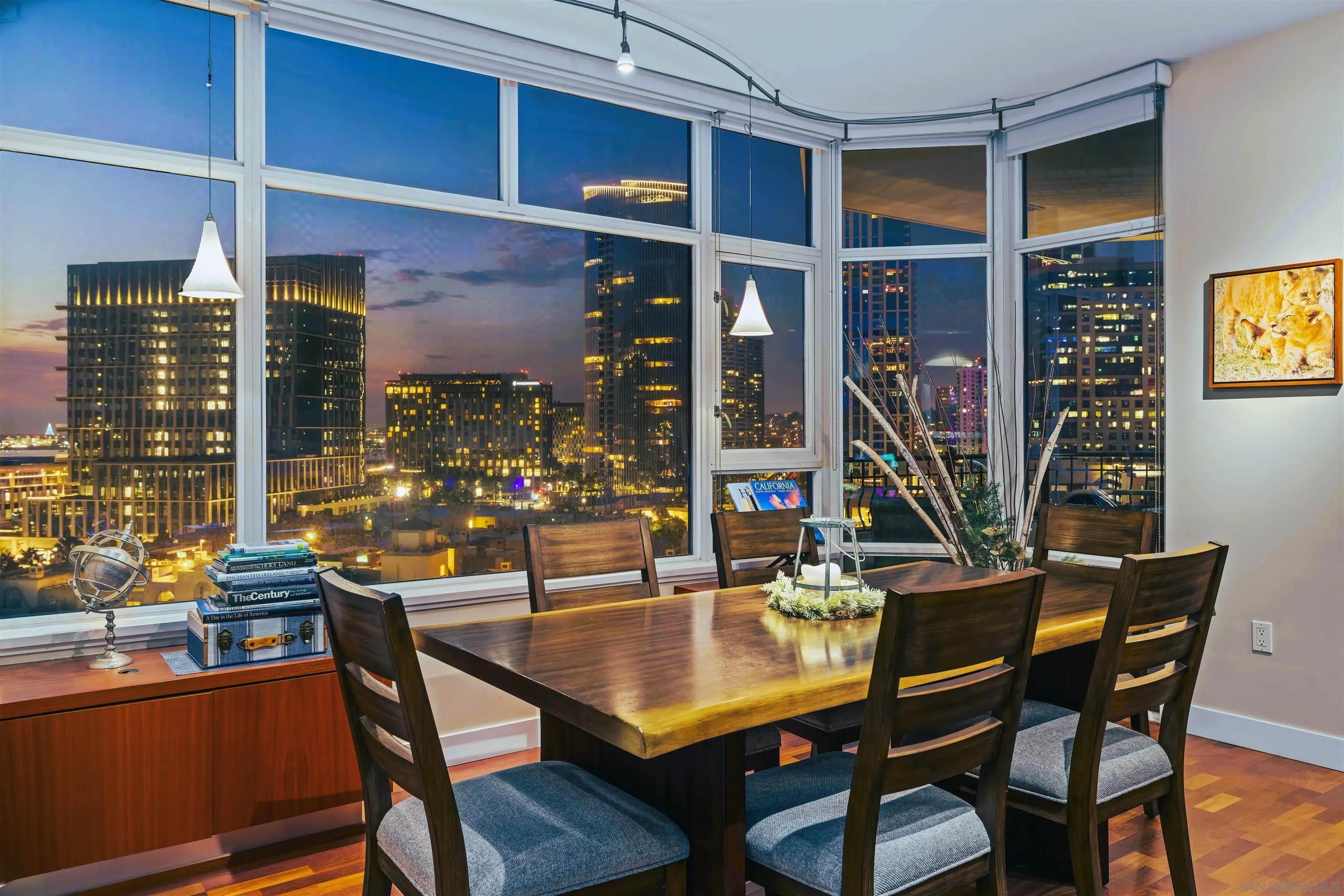 700 W Harbor Unit 1204