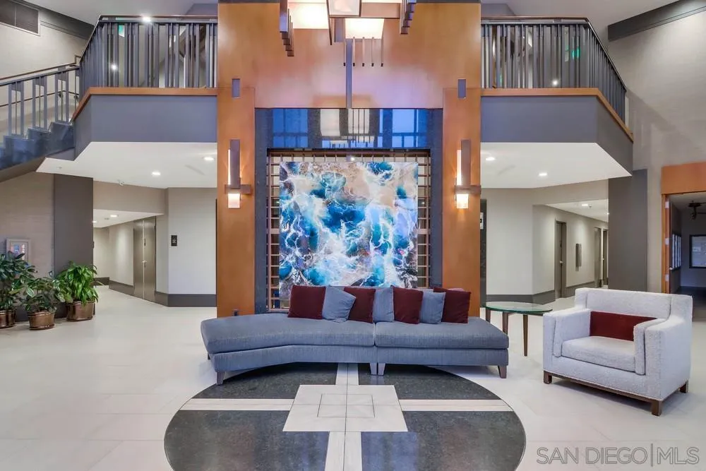 700 W Harbor Unit 1204