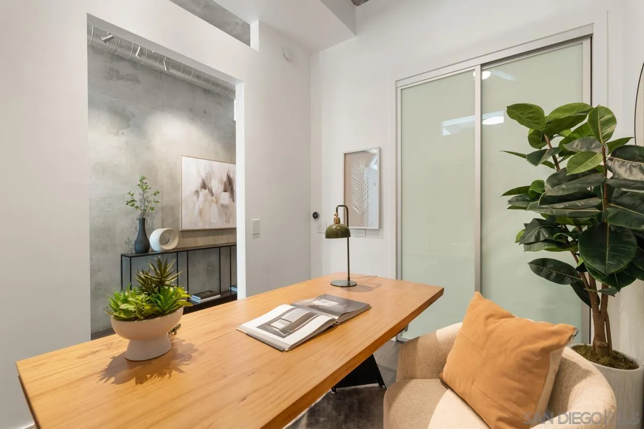 1025 Island Ave Unit 402