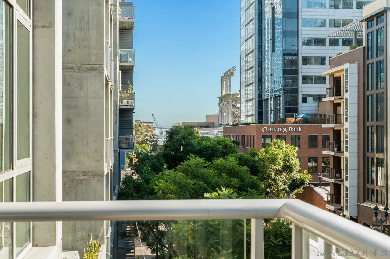 1025 Island Ave Unit 402