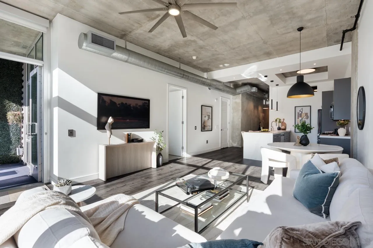 1025 Island Ave Unit 402