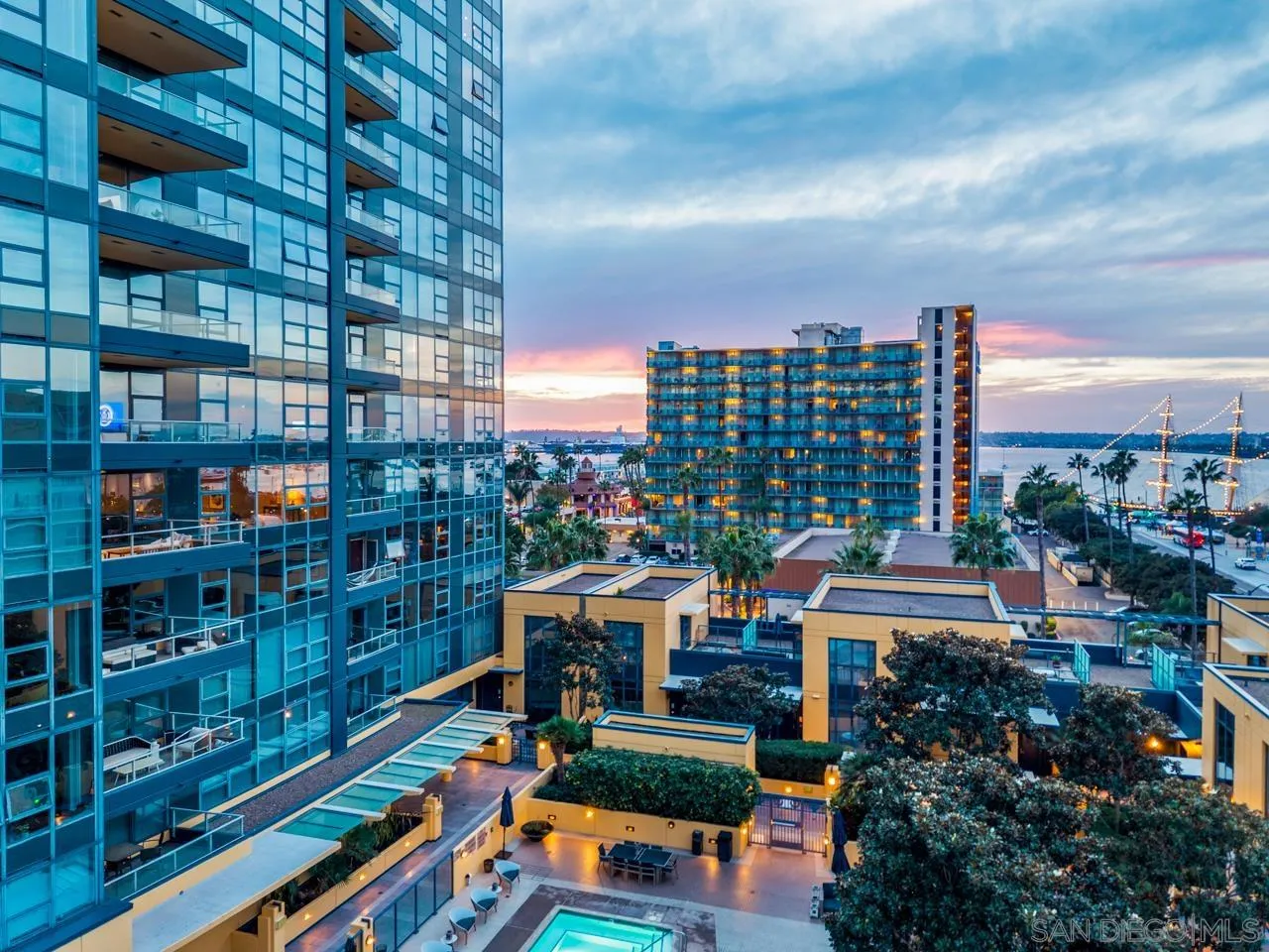 1325 Pacific Hwy Unit 706