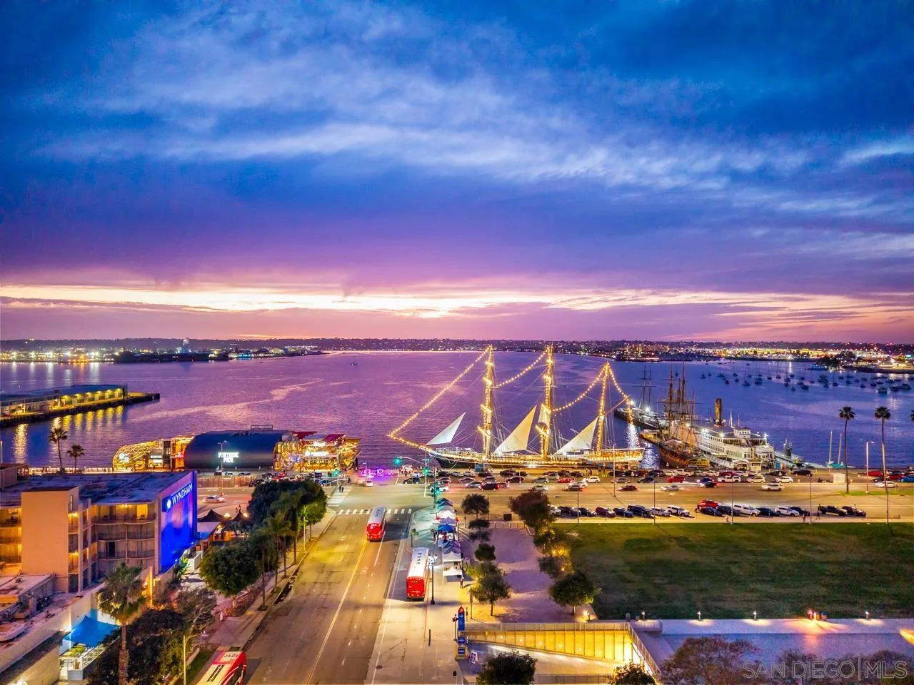 1325 Pacific Hwy Unit 706