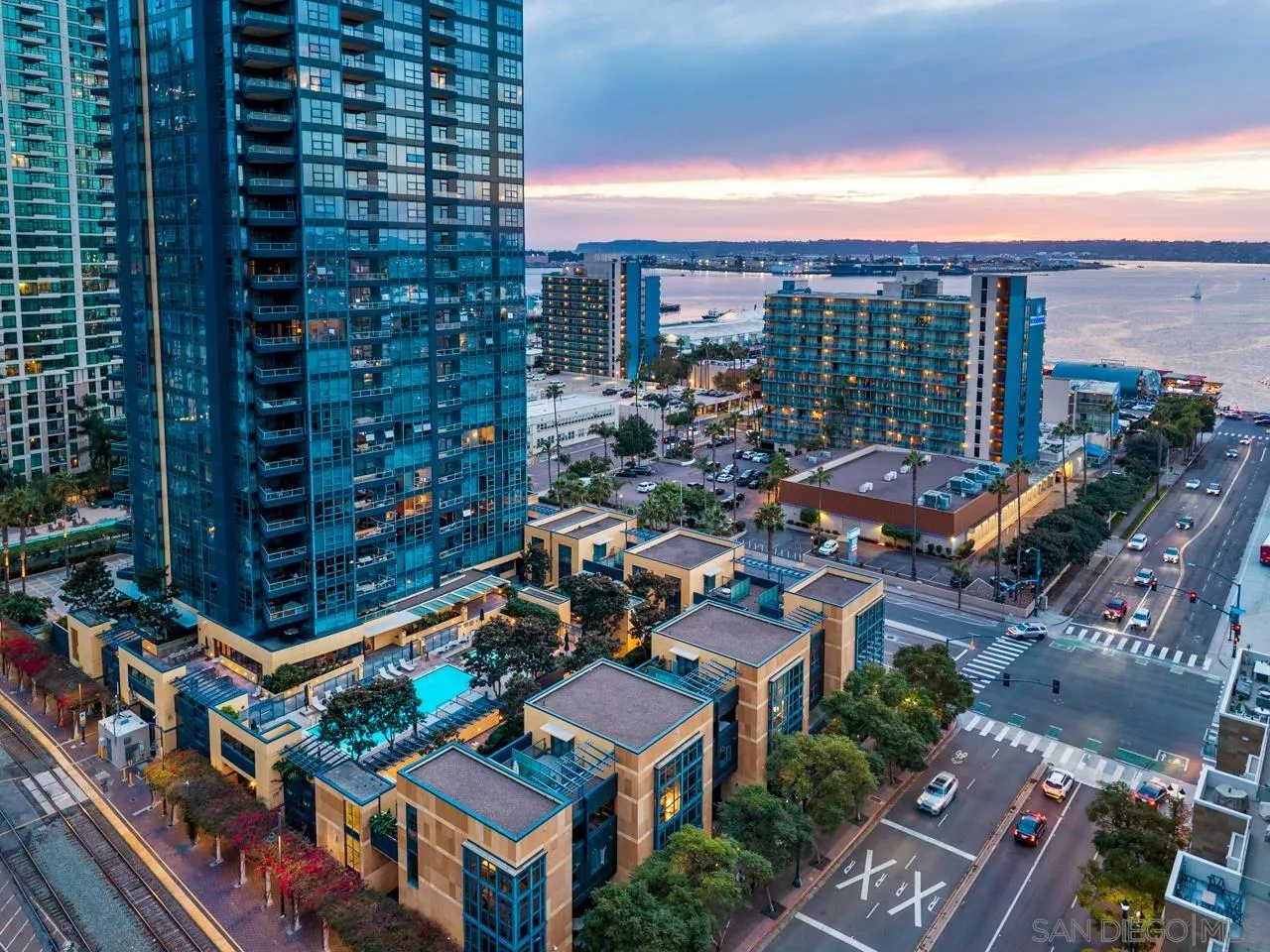 1325 Pacific Hwy Unit 706