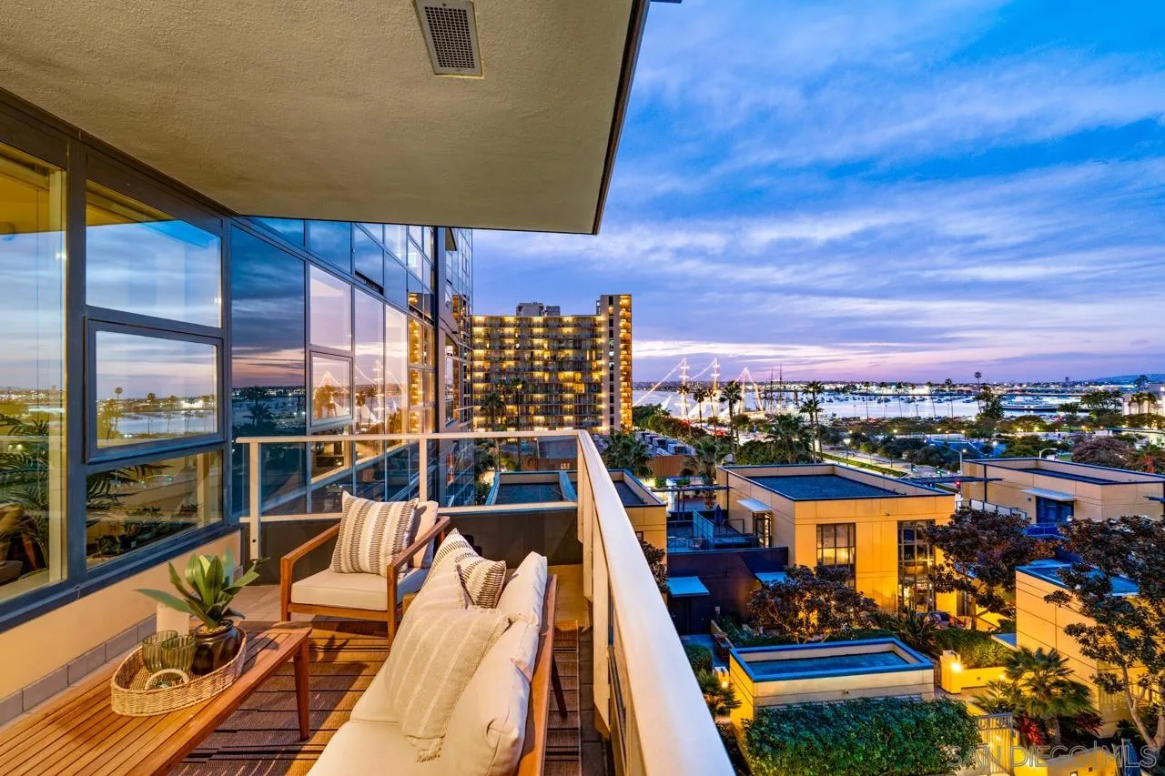 1325 Pacific Hwy Unit 706