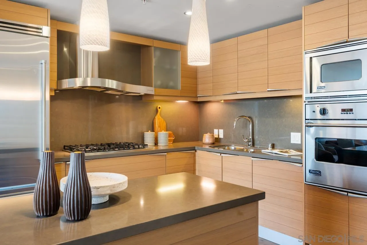 1325 Pacific Hwy Unit 706