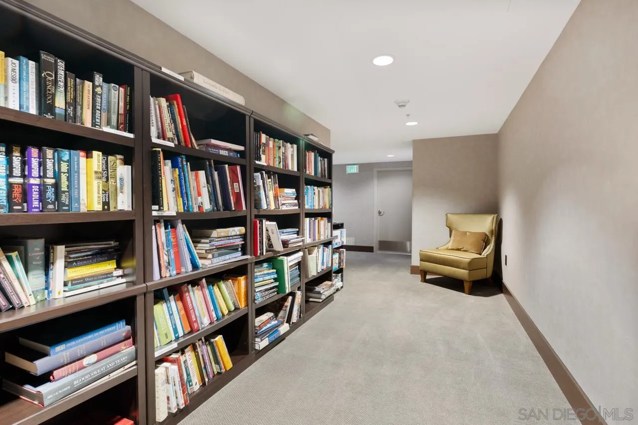 1325 Pacific Hwy Unit 706