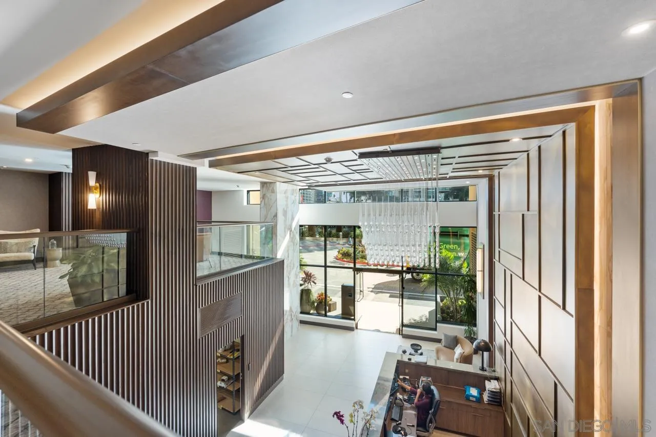 1325 Pacific Hwy Unit 706