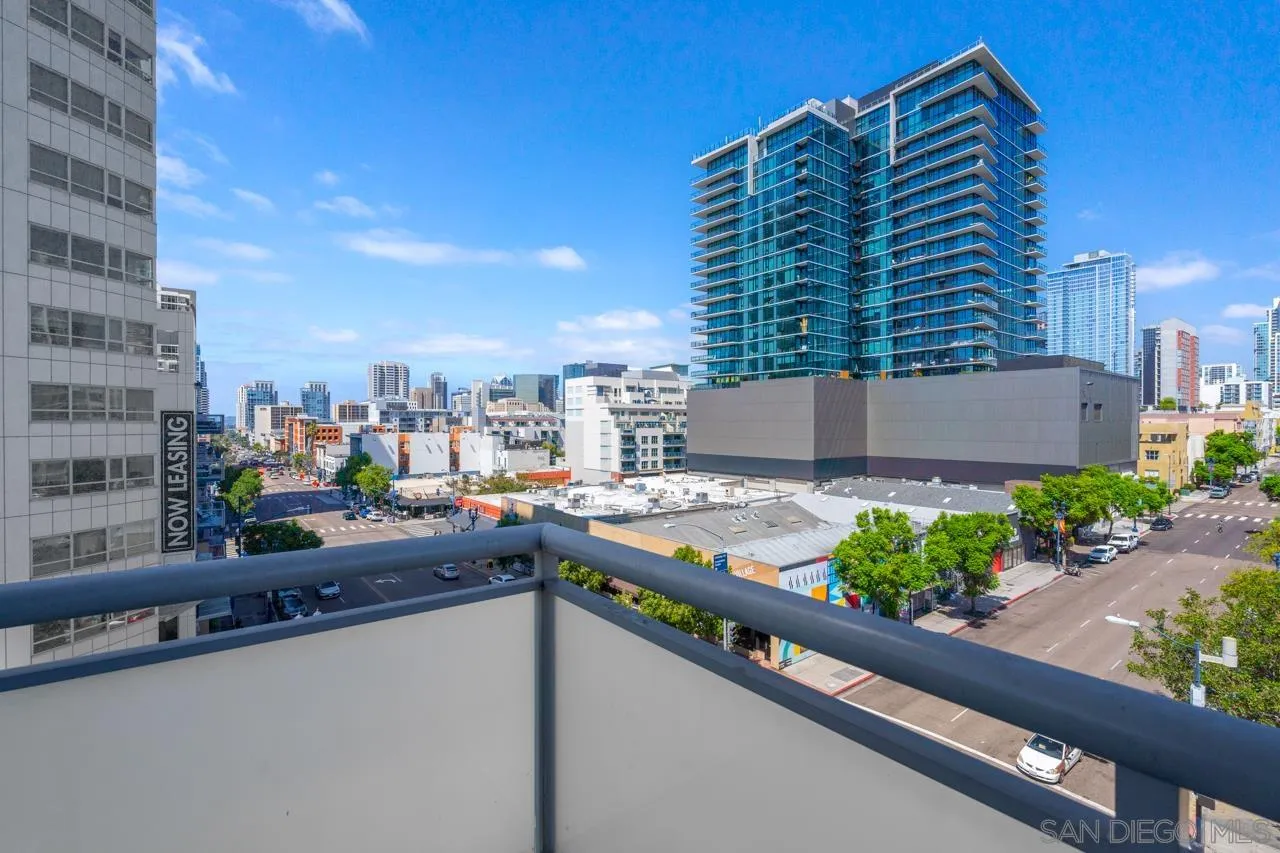 527 10th Ave Unit 503