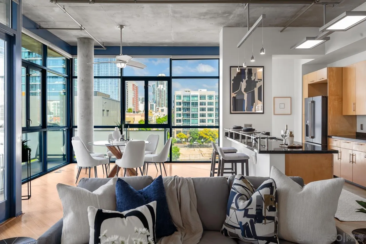 527 10th Ave Unit 503