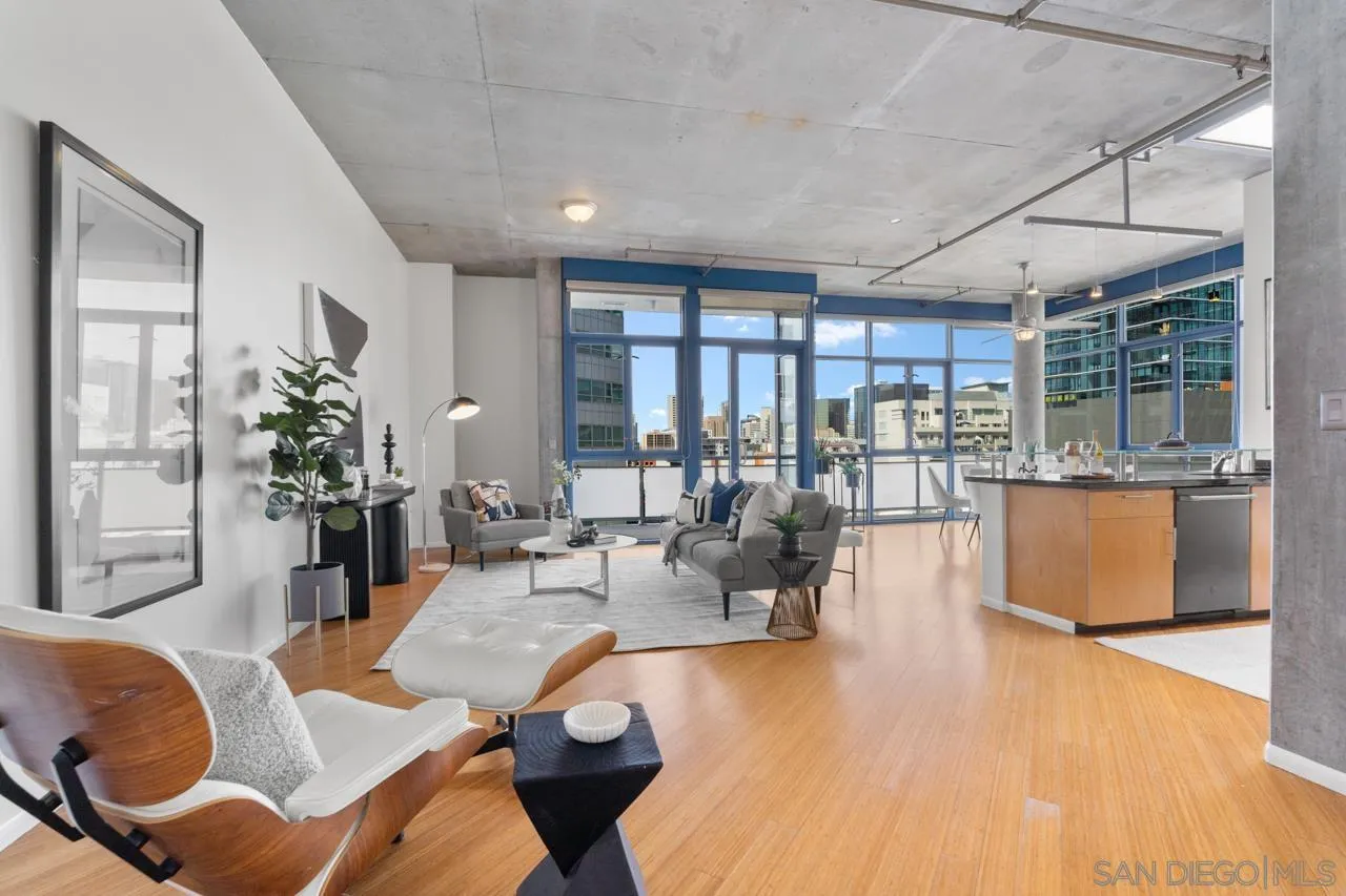 527 10th Ave Unit 503
