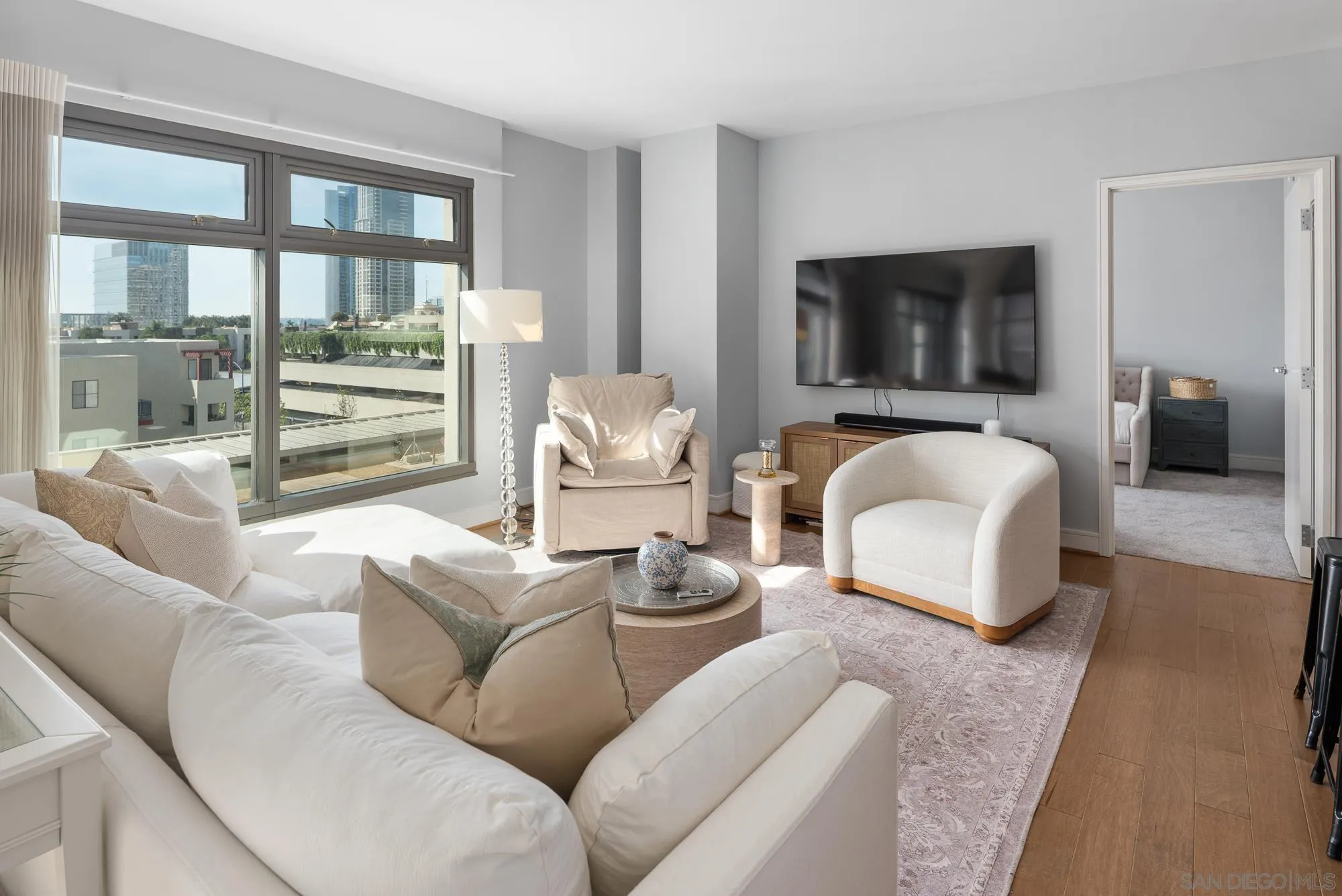 645 Front St Unit 606