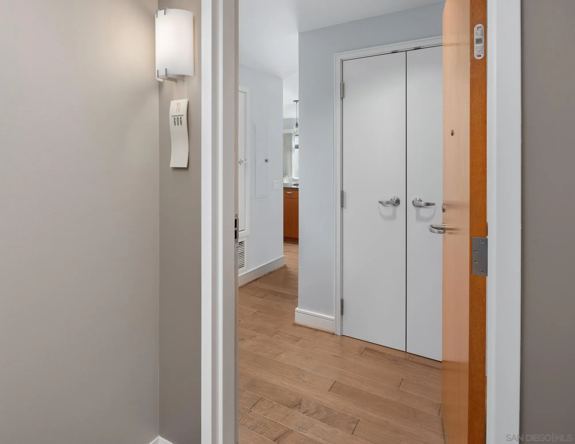 645 Front St Unit 606