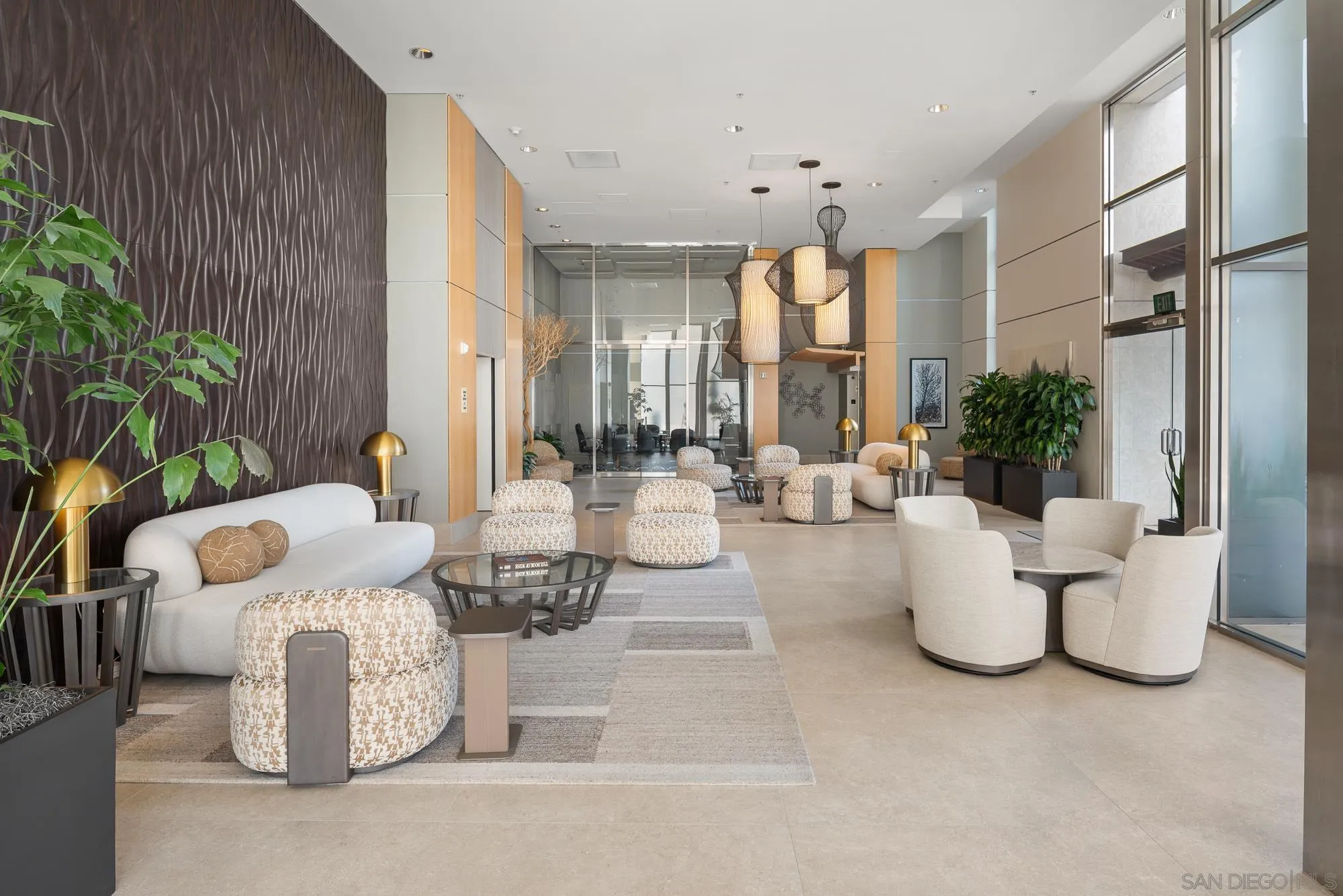 645 Front St Unit 606