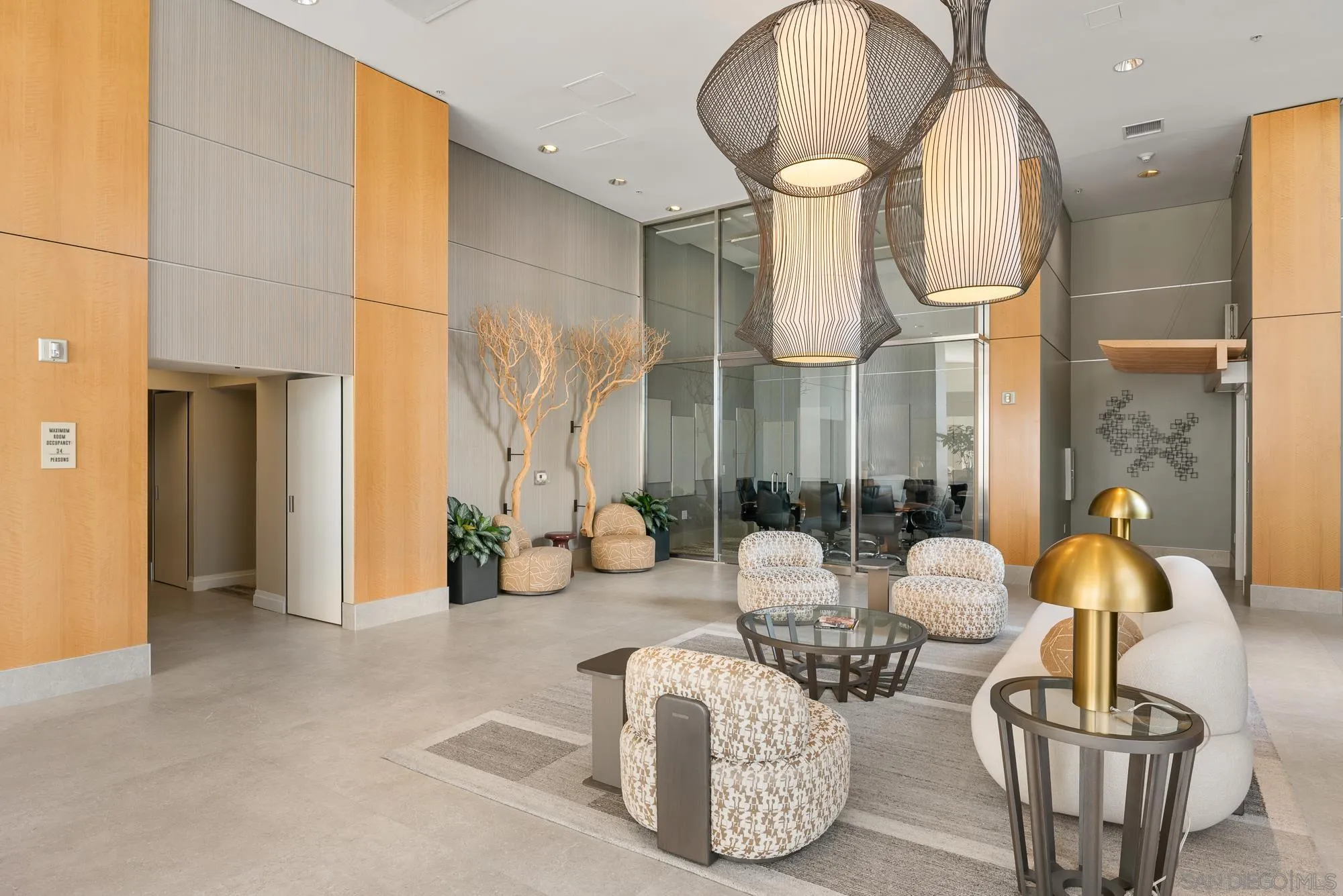 645 Front St Unit 606