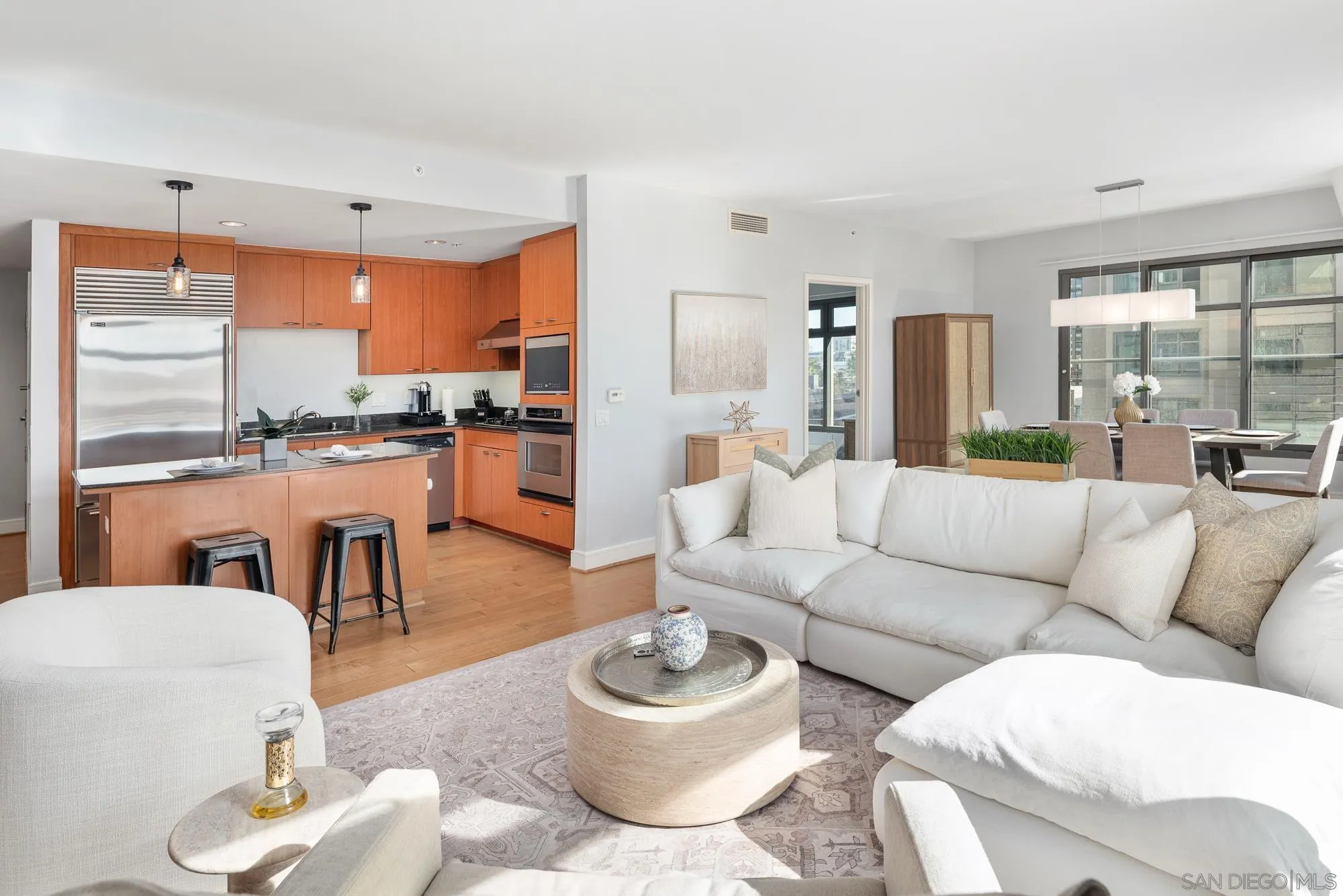 645 Front St Unit 606