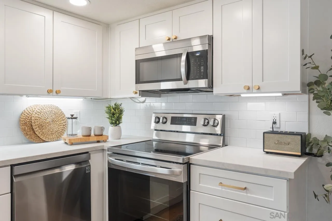 909 Sutter St Unit 105