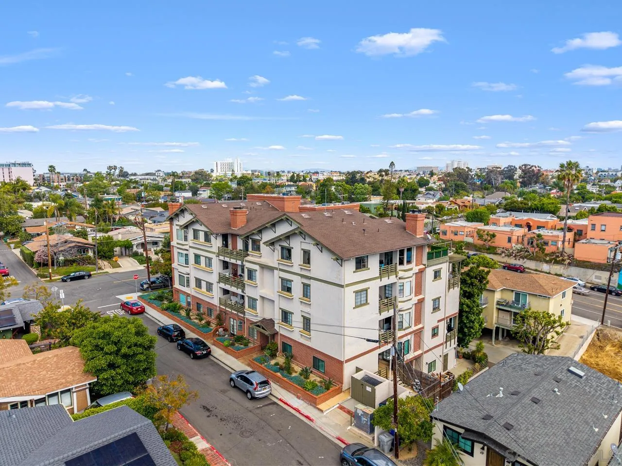 909 Sutter St Unit 105