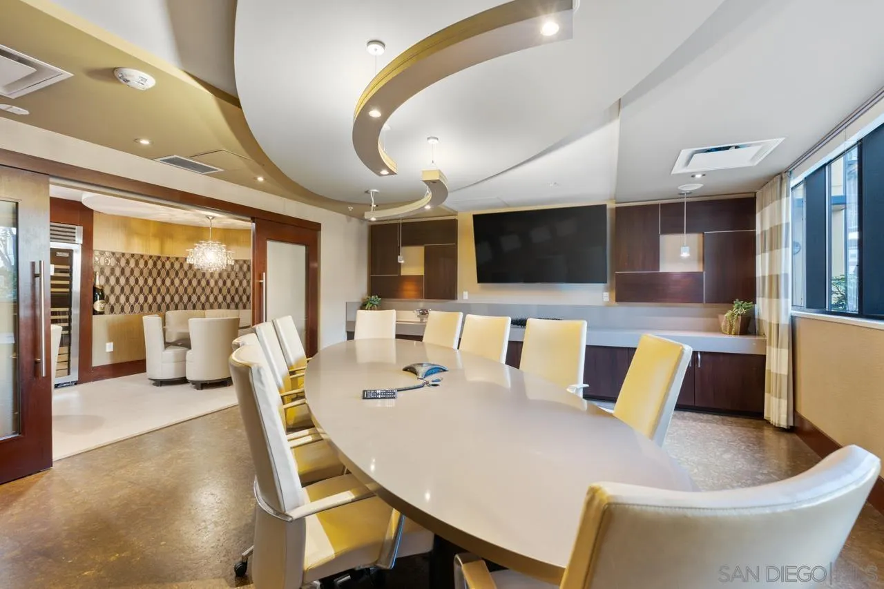 1325 Pacific Hwy Unit 110