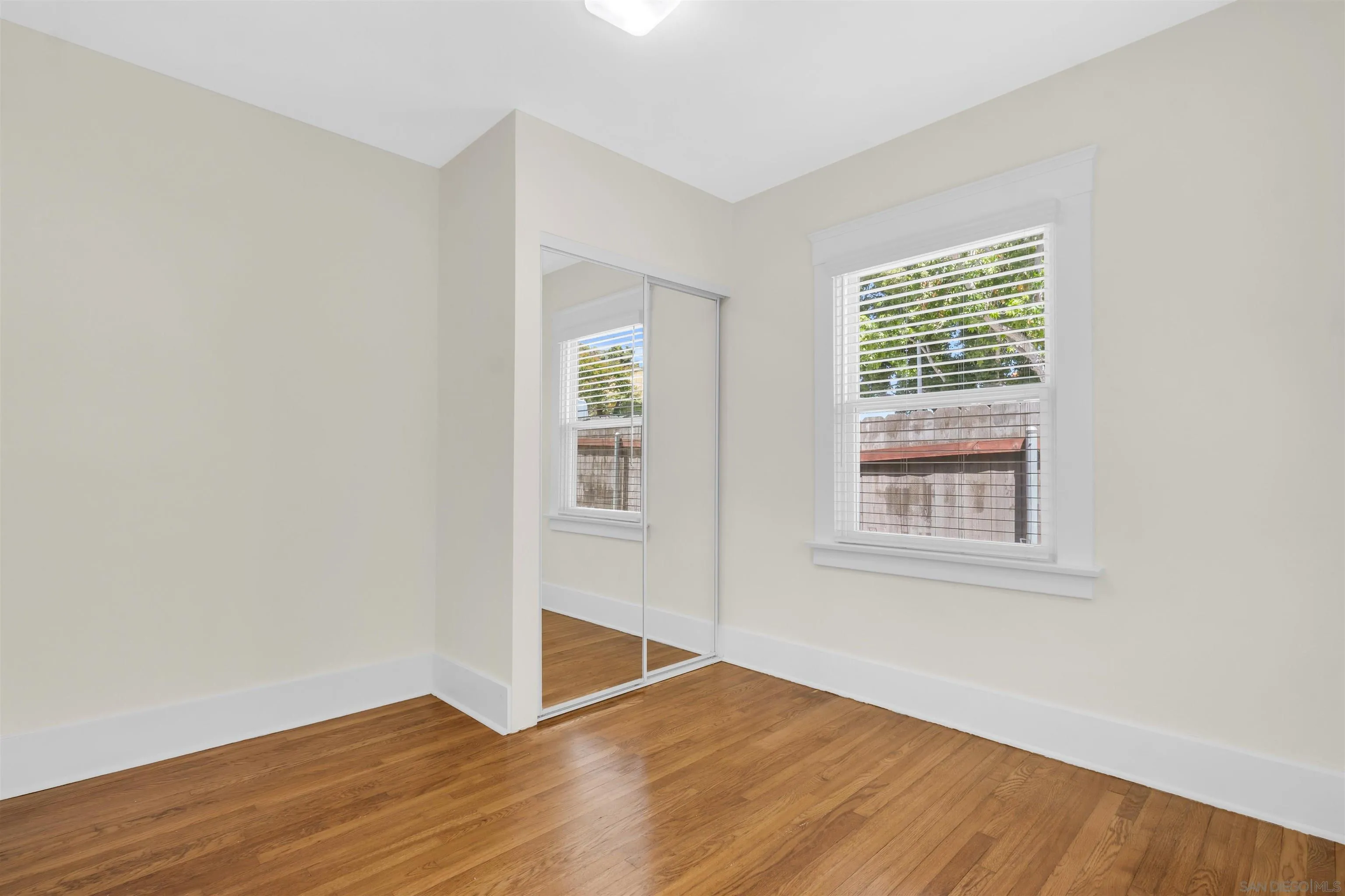 3693 Arnold Ave