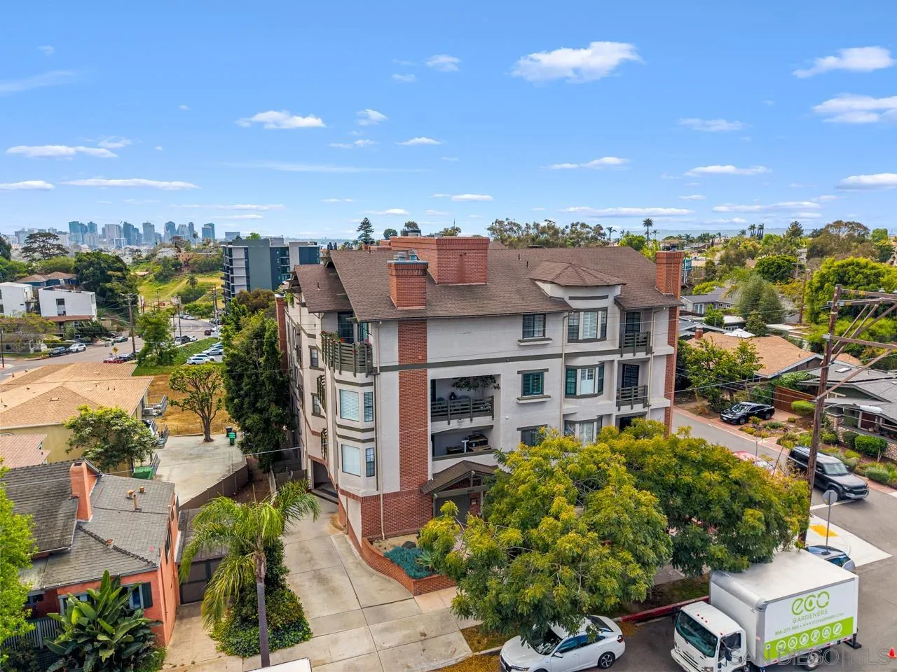 909 Sutter Unit 105