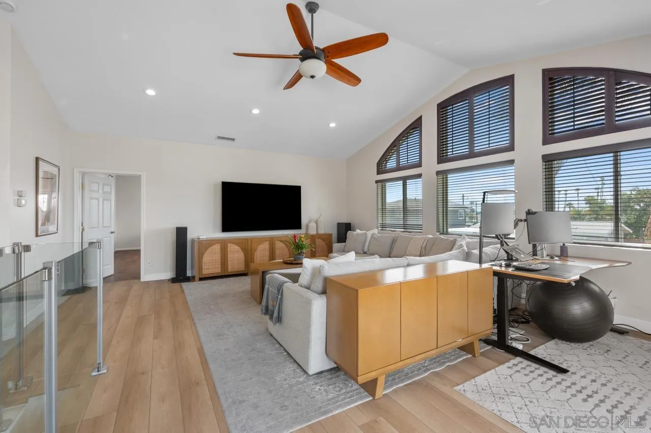3776 Mactibby