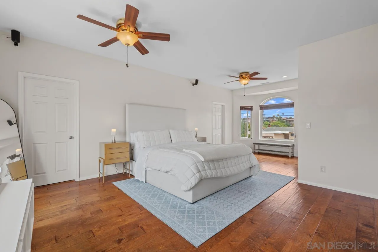3776 Mactibby