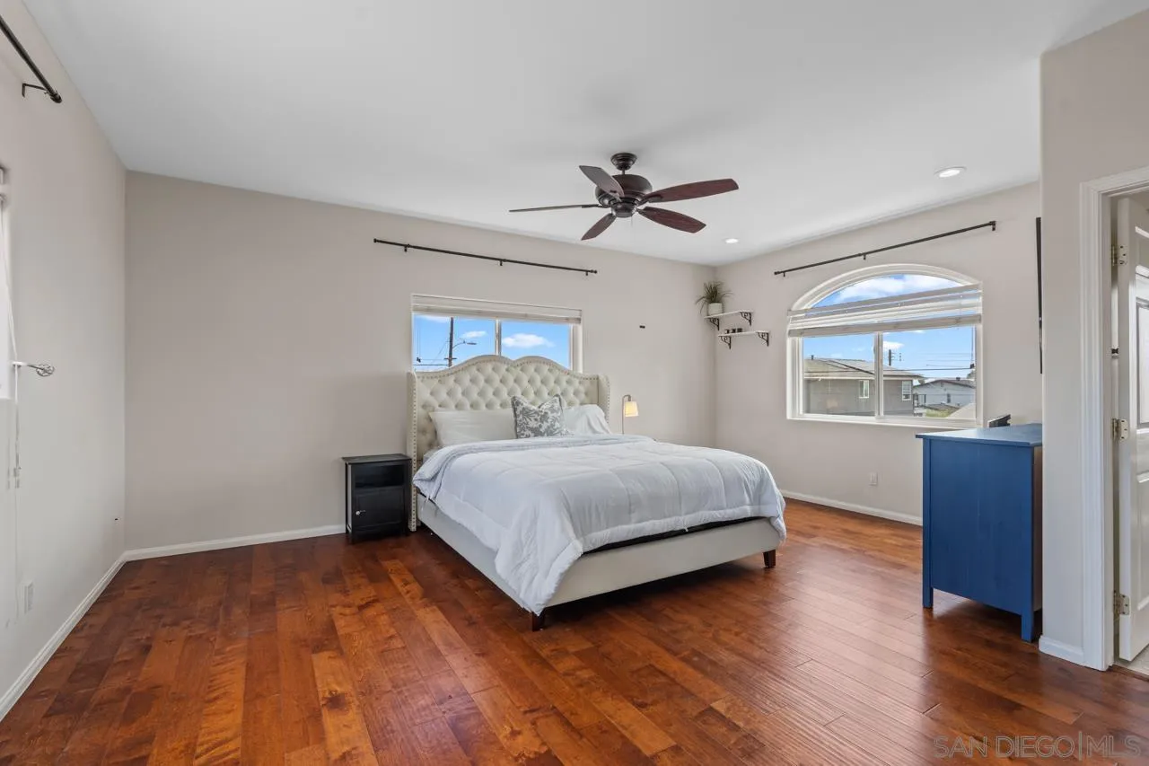3776 Mactibby