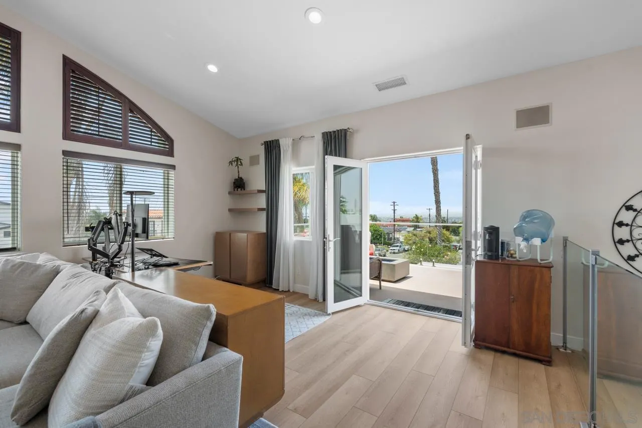 3776 Mactibby