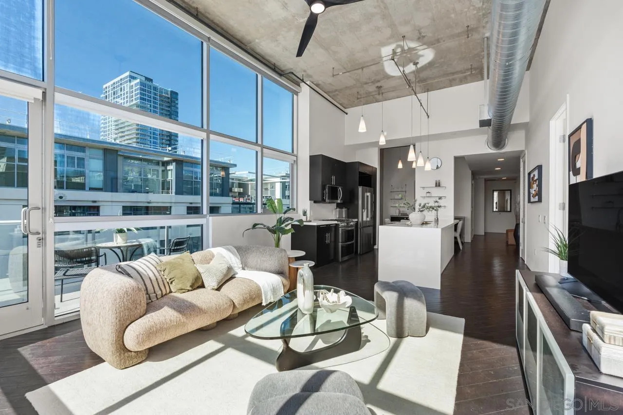 1025 Island Ave Unit 704