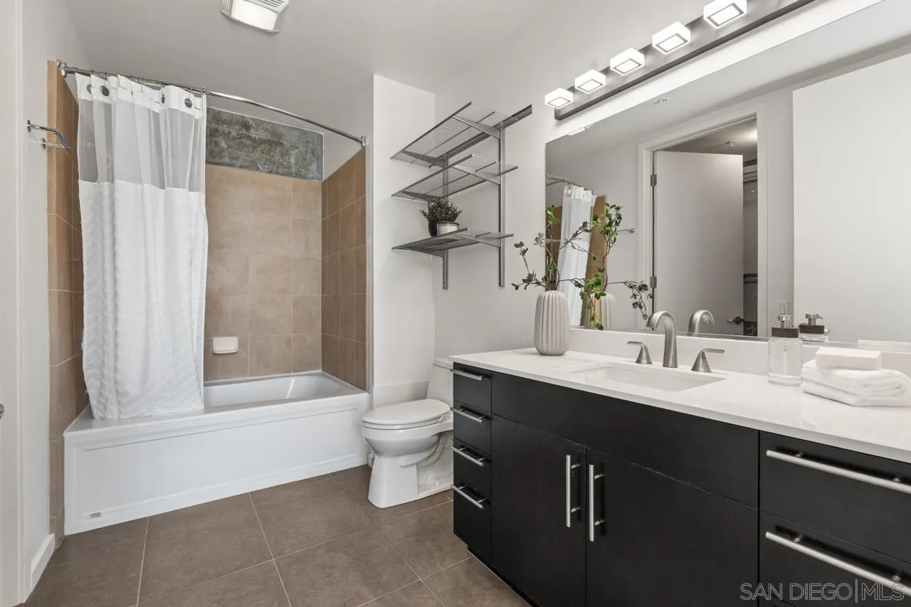 1025 Island Ave Unit 704