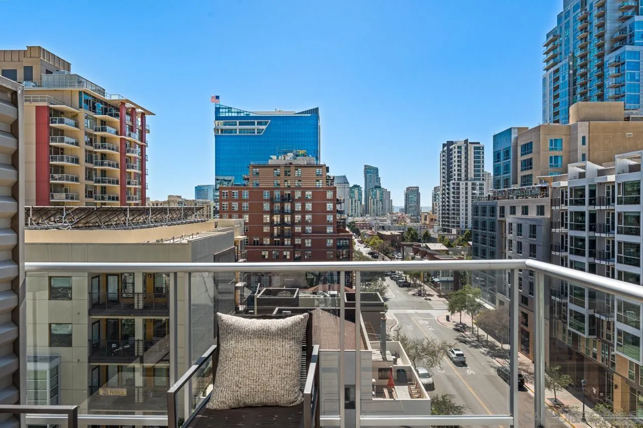 1025 Island Ave Unit 704
