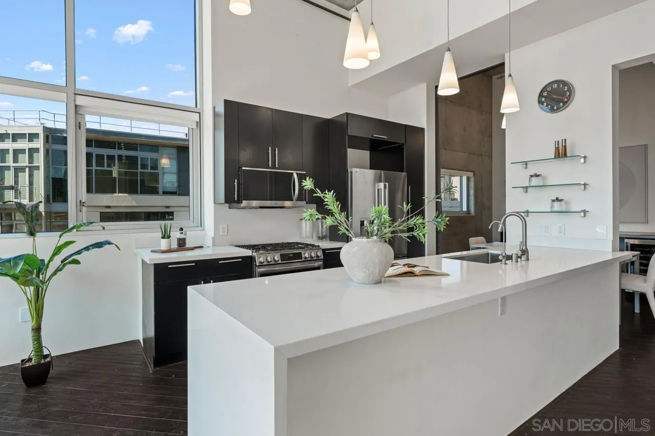 1025 Island Ave Unit 704