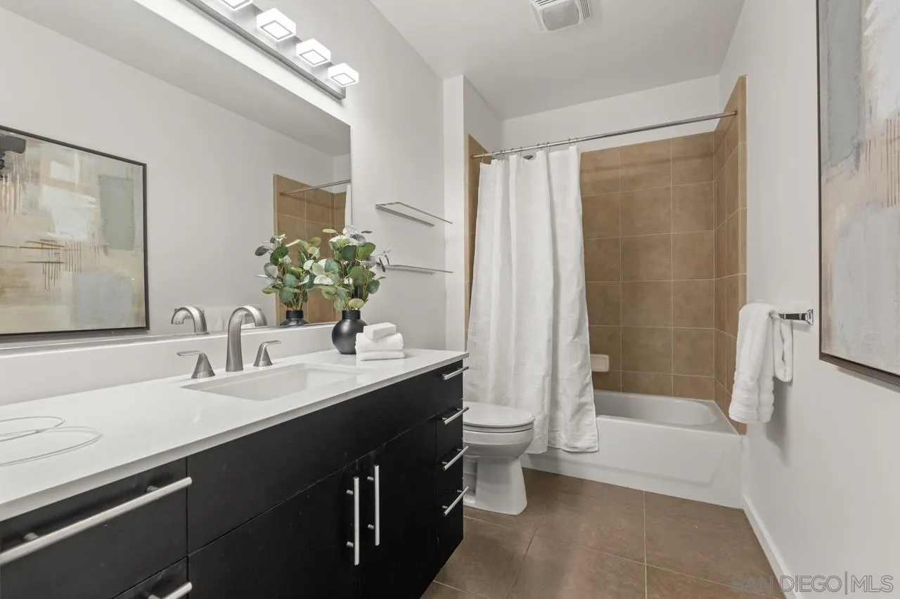 1025 Island Ave Unit 704
