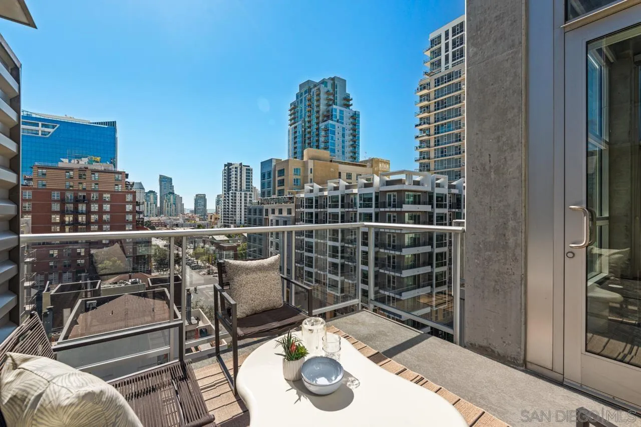 1025 Island Ave Unit 704