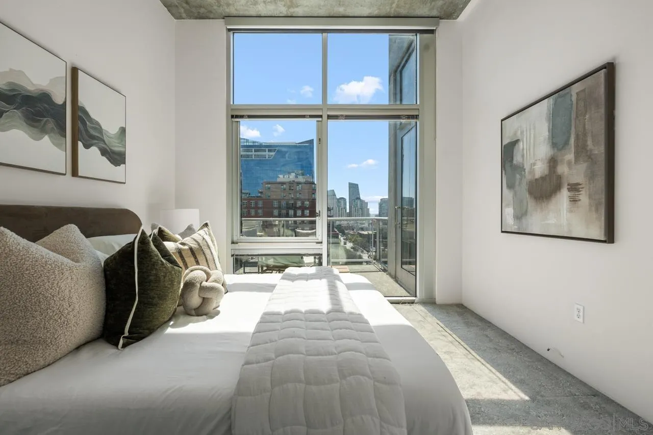 1025 Island Ave Unit 704