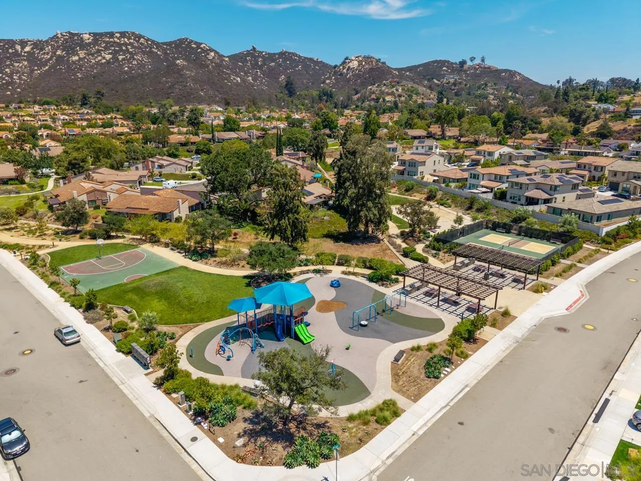 2053 Golden Circle Dr