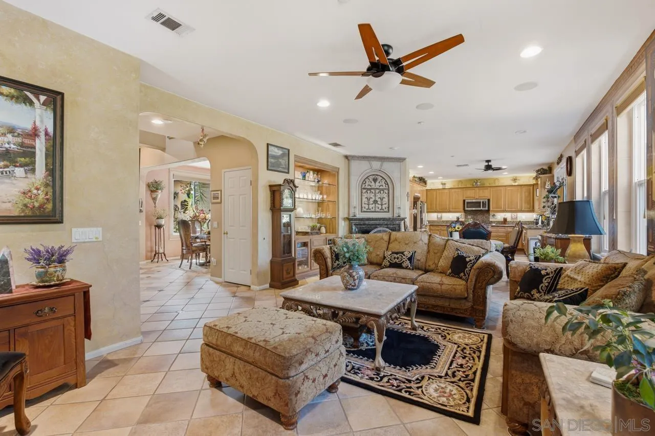 3320 Wild Oak Ln