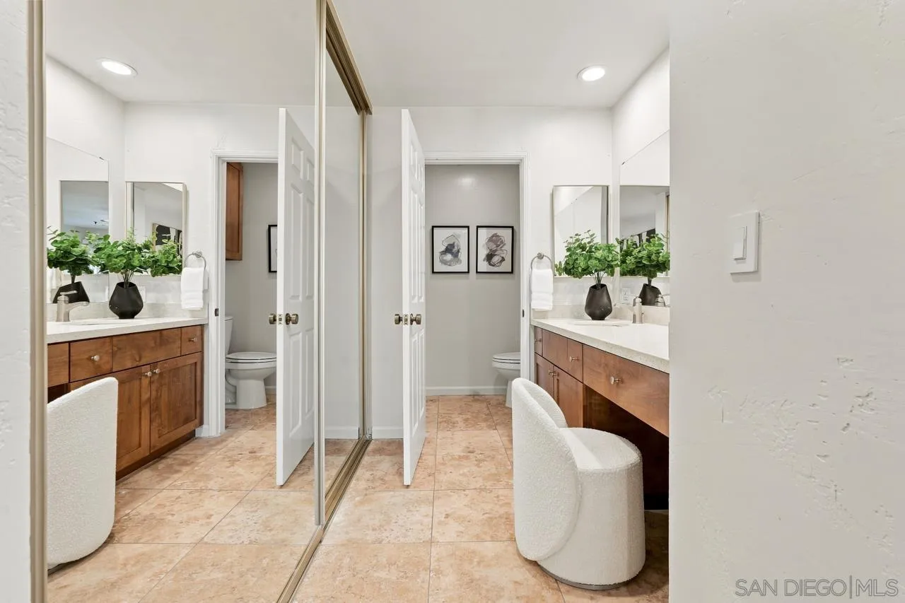 5645 Friars Unit 384