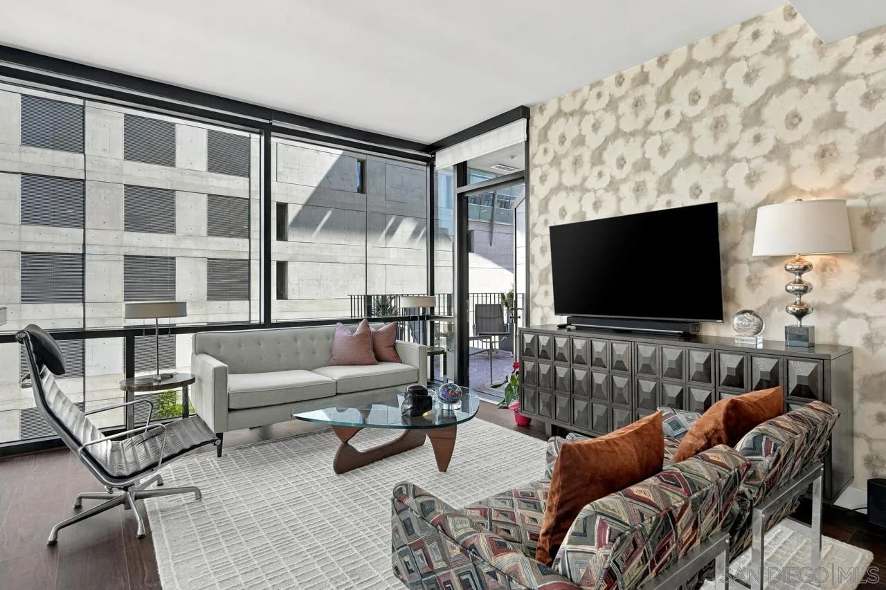 350 11th Ave Unit 631
