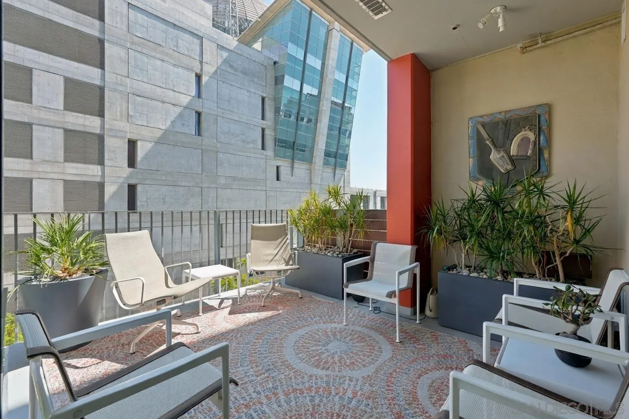 350 11th Ave Unit 631