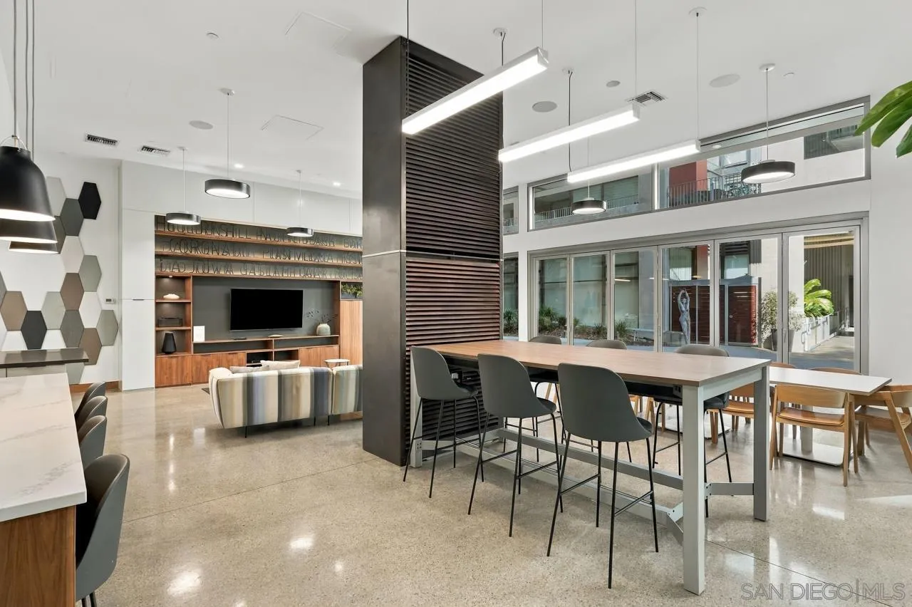350 11th Ave Unit 631