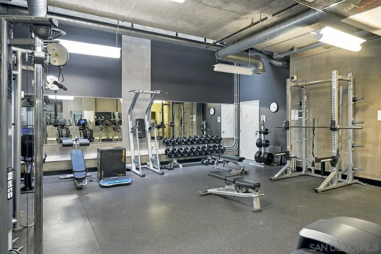 350 11th Ave Unit 631