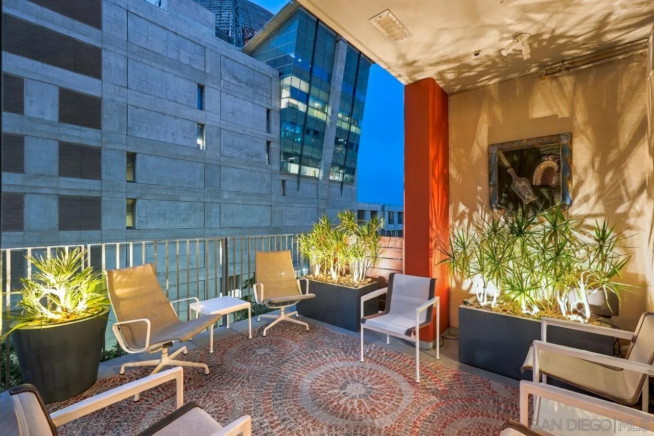 350 11th Ave Unit 631