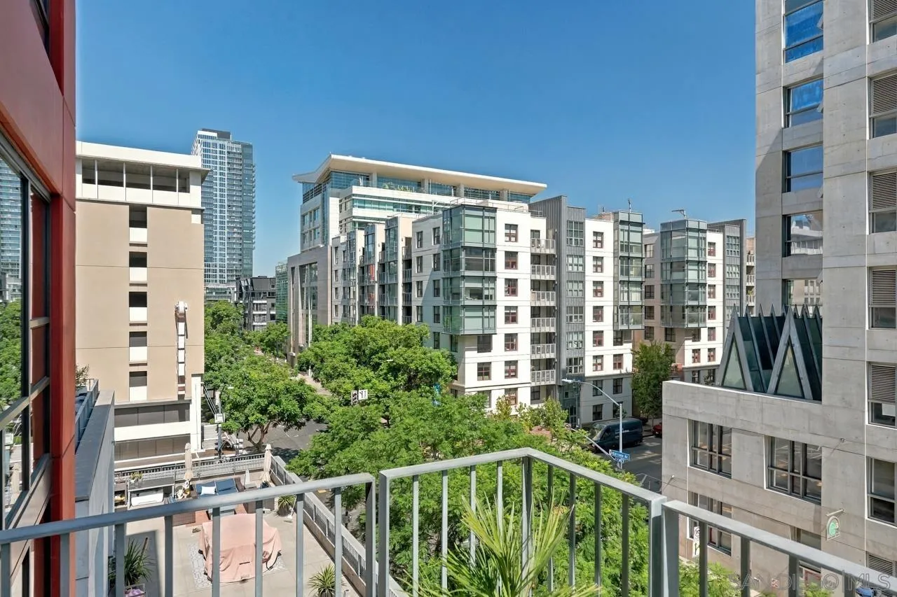 350 11th Ave Unit 631