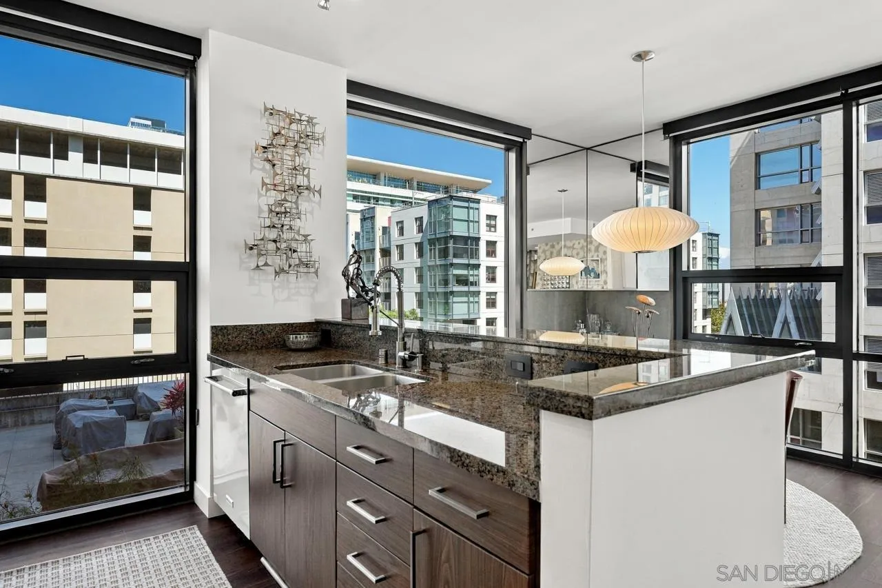 350 11th Ave Unit 631