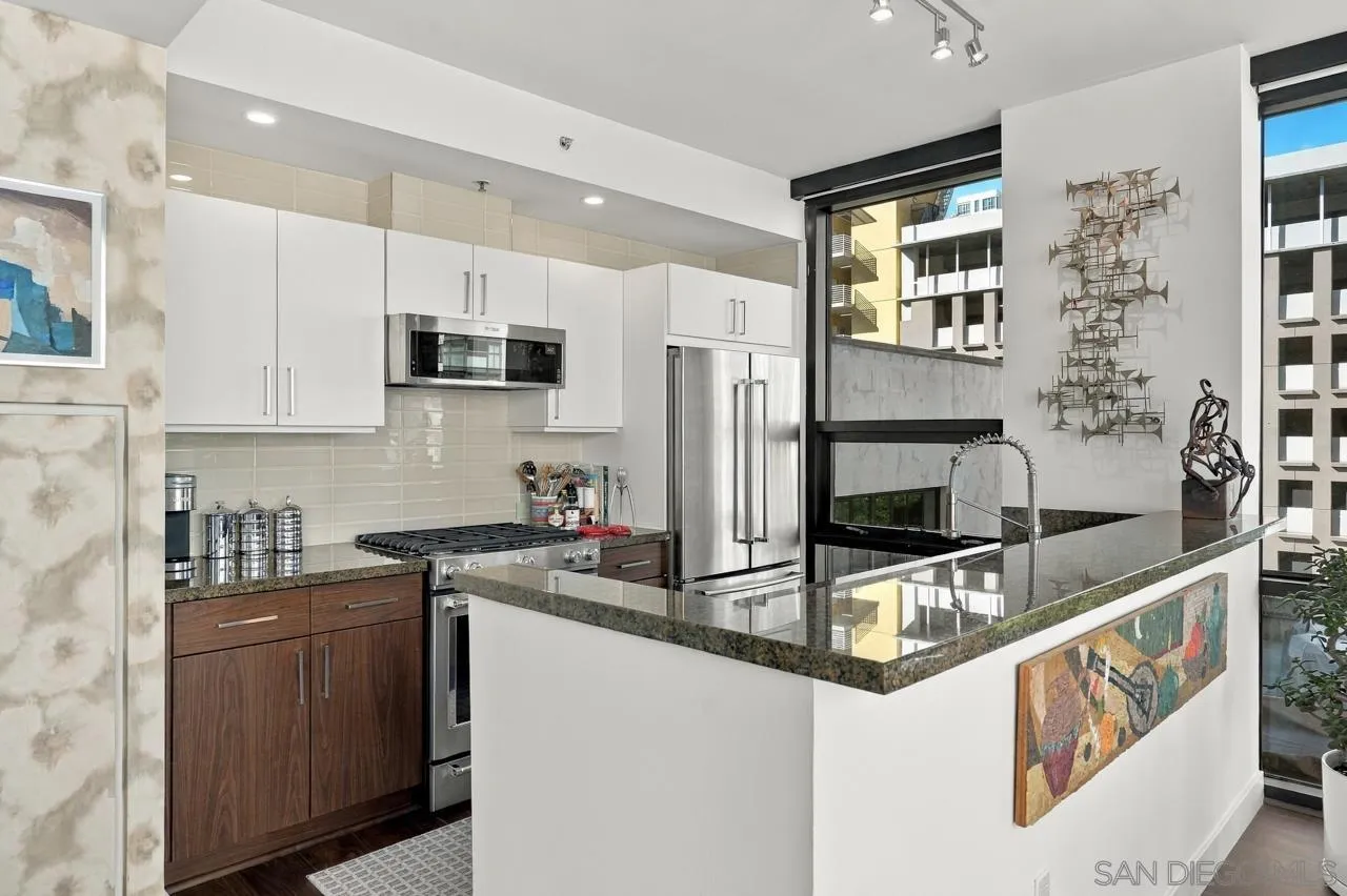 350 11th Ave Unit 631