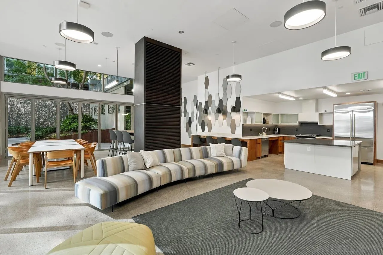 350 11th Ave Unit 631