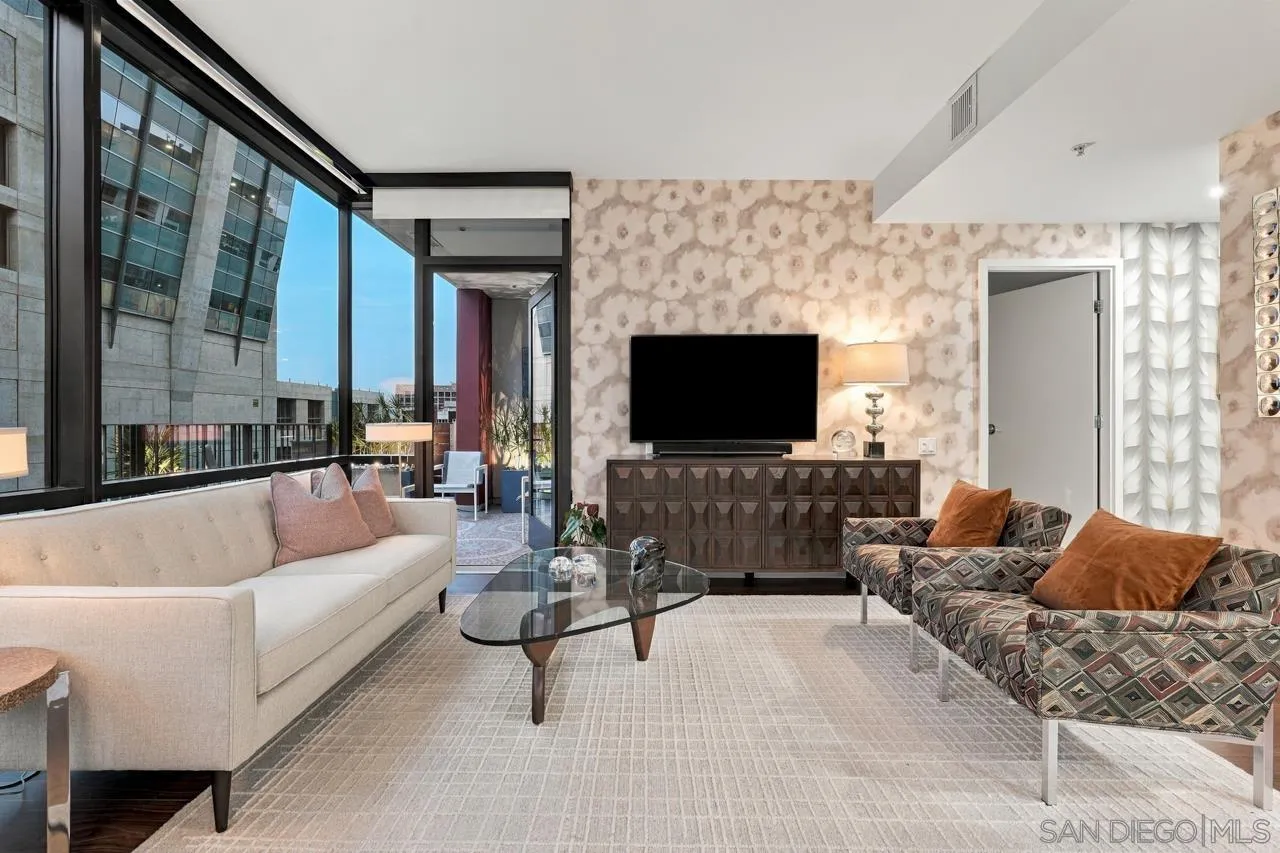 350 11th Ave Unit 631