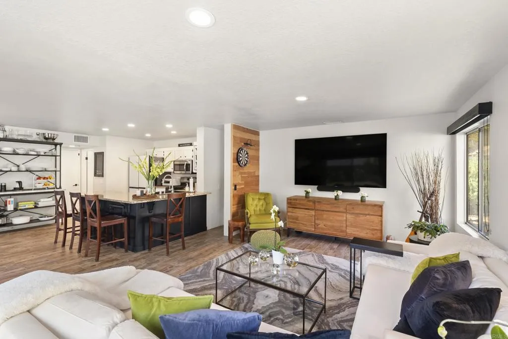 2225 Baxter Canyon Drive